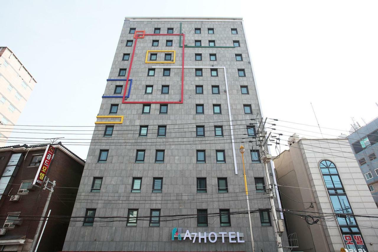 A7 Hotel Szuvon Kültér fotó